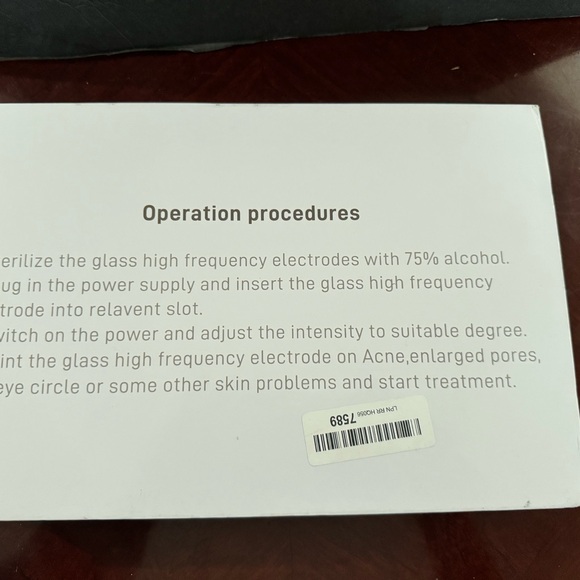 White Facial Wand Set - Picture 3 of 4